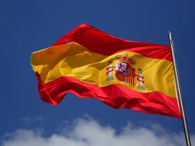 Spain Cracks Down on Unlicensed Crypto Firms