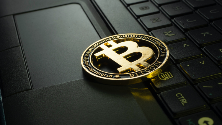 Bitcoin Price Forecast: Potential Cycle Top of $275K by November 2025
