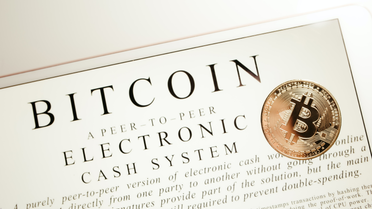 US Bitcoin ETF Options on Track for Q1 2025 Launch: Bloomberg Analysts